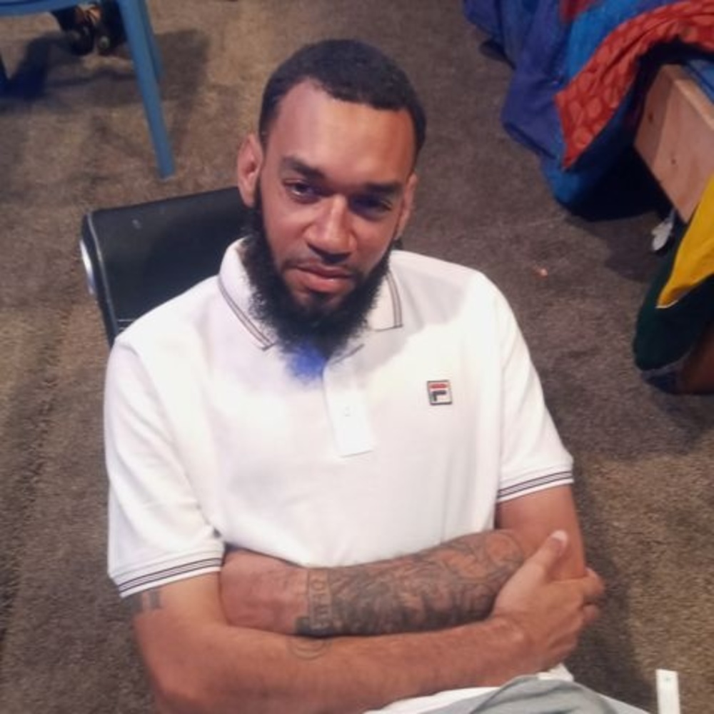 Meet your Posher, Aaron